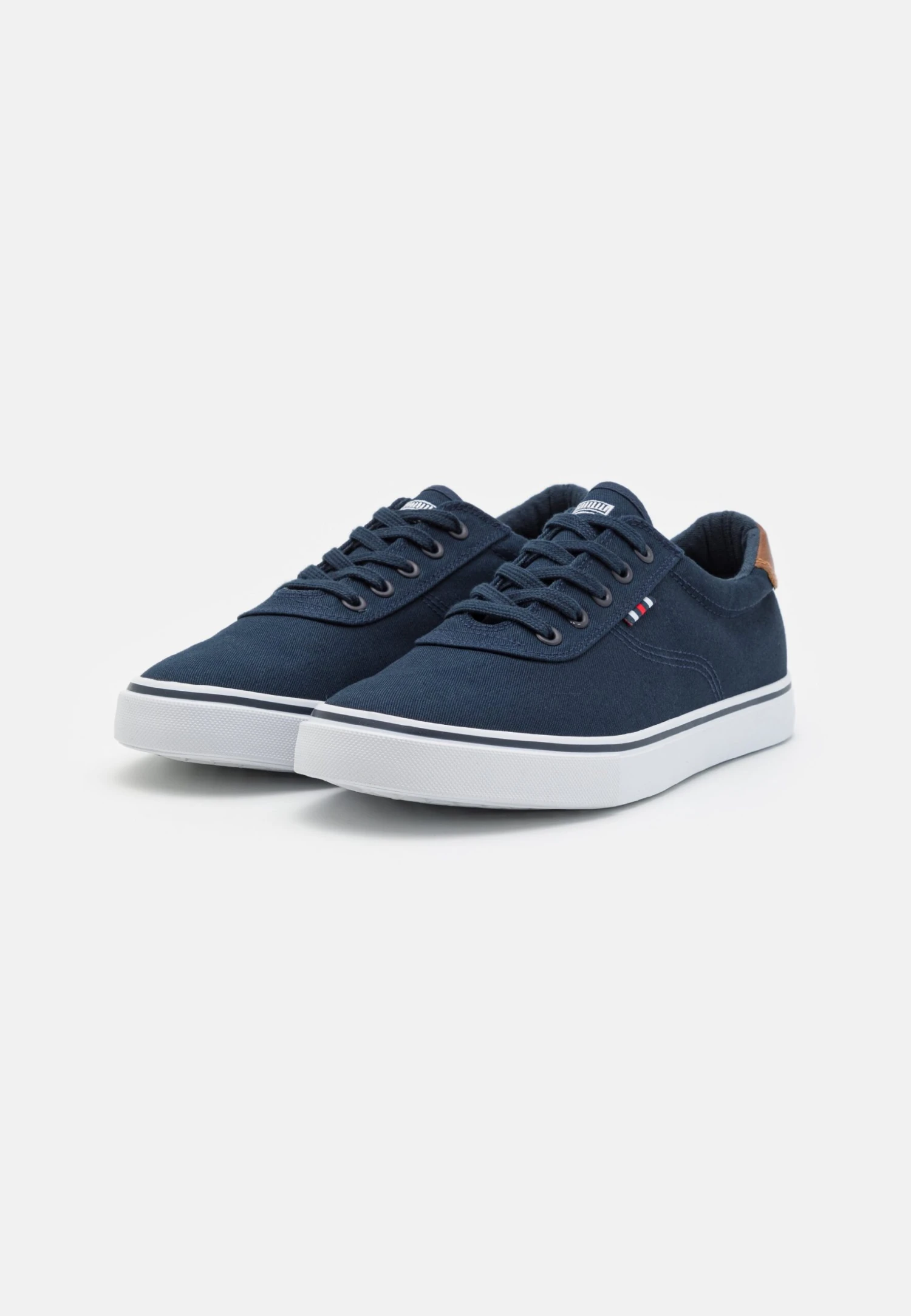 Pier One UNISEX - Sneakersy Niskie - Dark Blue 4 Pier One UNISEX - Sneakersy Niskie - Dark Blue - obrazek 2