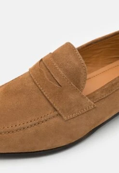 Pier One LEATHER - Półbuty Wsuwane - Cognac 13 Pier One LEATHER - Półbuty Wsuwane - Cognac -Dyskont Obuwniczy 2439c1f1d8684c08a80e9e05b730d9d6