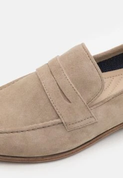 Pier One LEATHER - Półbuty Wsuwane - Beige -Dyskont Obuwniczy 52d211ef3a154ec88c15f789062f84e4