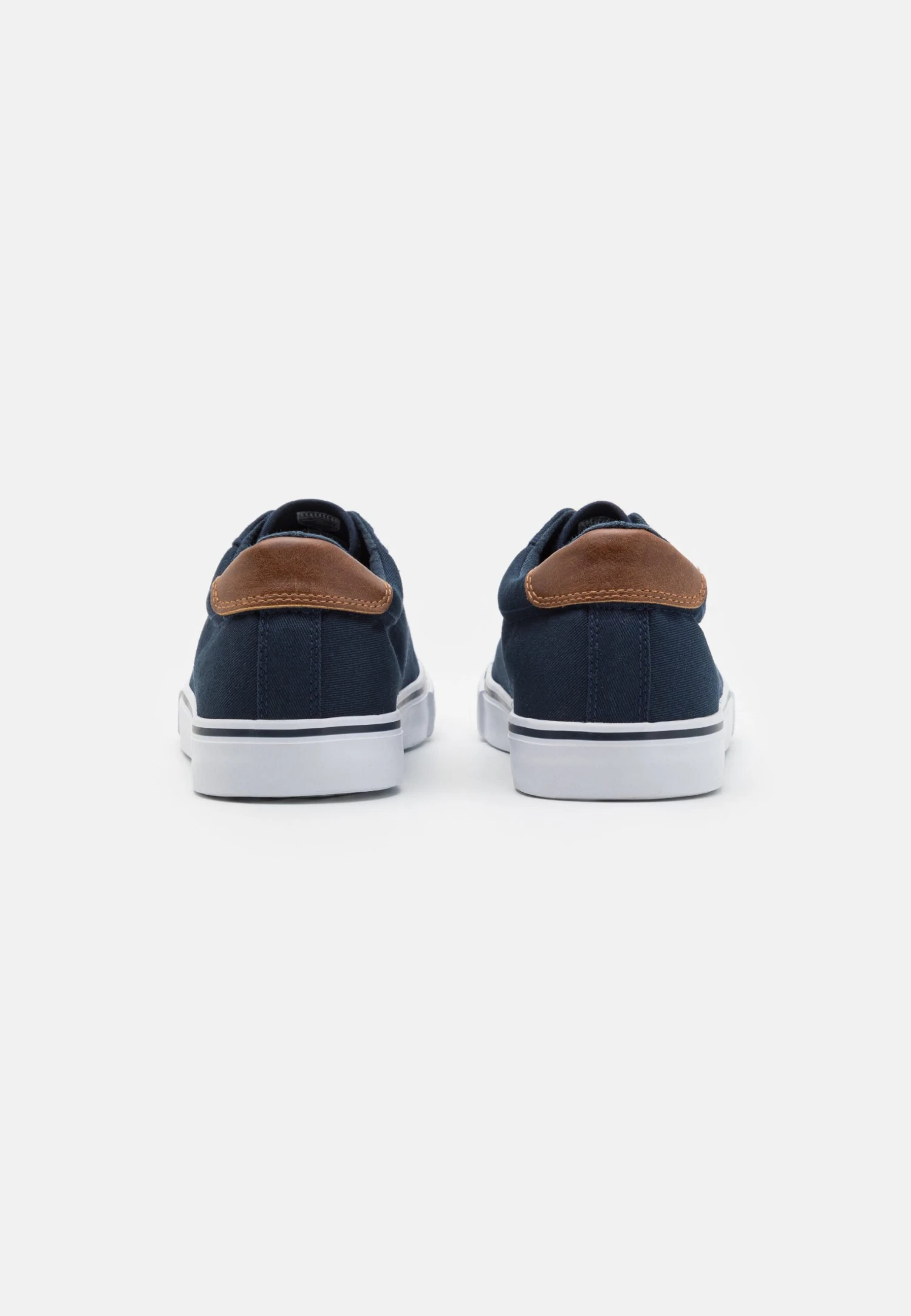 Pier One UNISEX - Sneakersy Niskie - Dark Blue 5 Pier One UNISEX - Sneakersy Niskie - Dark Blue - obrazek 3