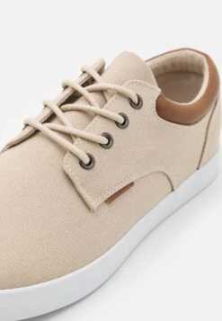 Pier One UNISEX - Sneakersy Niskie - Beige 13 Pier One UNISEX - Sneakersy Niskie - Beige -Dyskont Obuwniczy 63f076366e2c45b58c5b28c821459b54