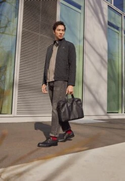 Pier One LEATHER - Eleganckie Buty - Black -Dyskont Obuwniczy 6c614df4222a4f3185b9d5cc4267bfb8