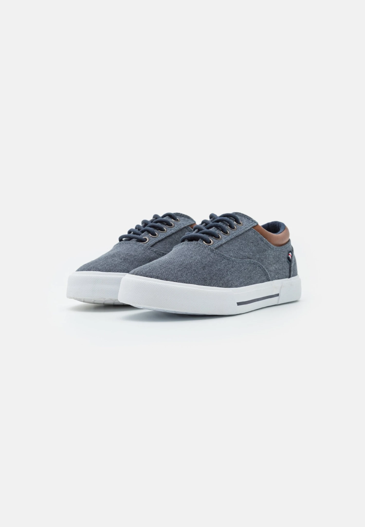 Pier One Sneakersy Niskie - Dark Blue 4 Pier One Sneakersy Niskie - Dark Blue - obrazek 2