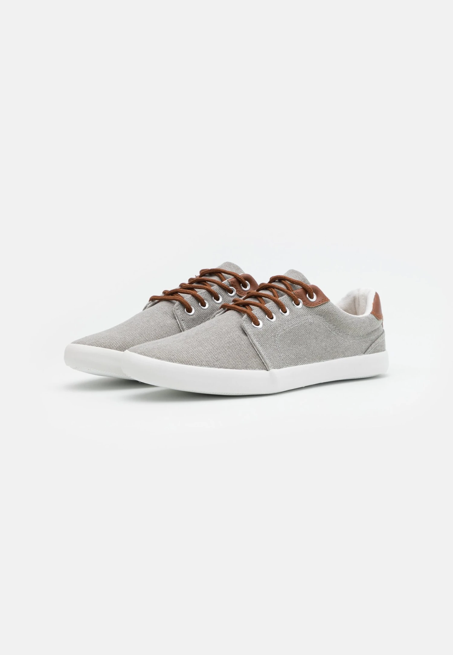 Pier One UNISEX - Sneakersy Niskie - Light Grey 4 Pier One UNISEX - Sneakersy Niskie - Light Grey - obrazek 2