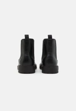 Pier One UNISEX - Botki - Black -Dyskont Obuwniczy ac032d5ca8554de4a5076c513f6990dc