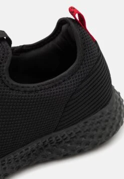 Pier One UNISEX - Sneakersy Niskie - Black 11 Pier One UNISEX - Sneakersy Niskie - Black -Dyskont Obuwniczy aec52687ac444a99af4917fb873a0821