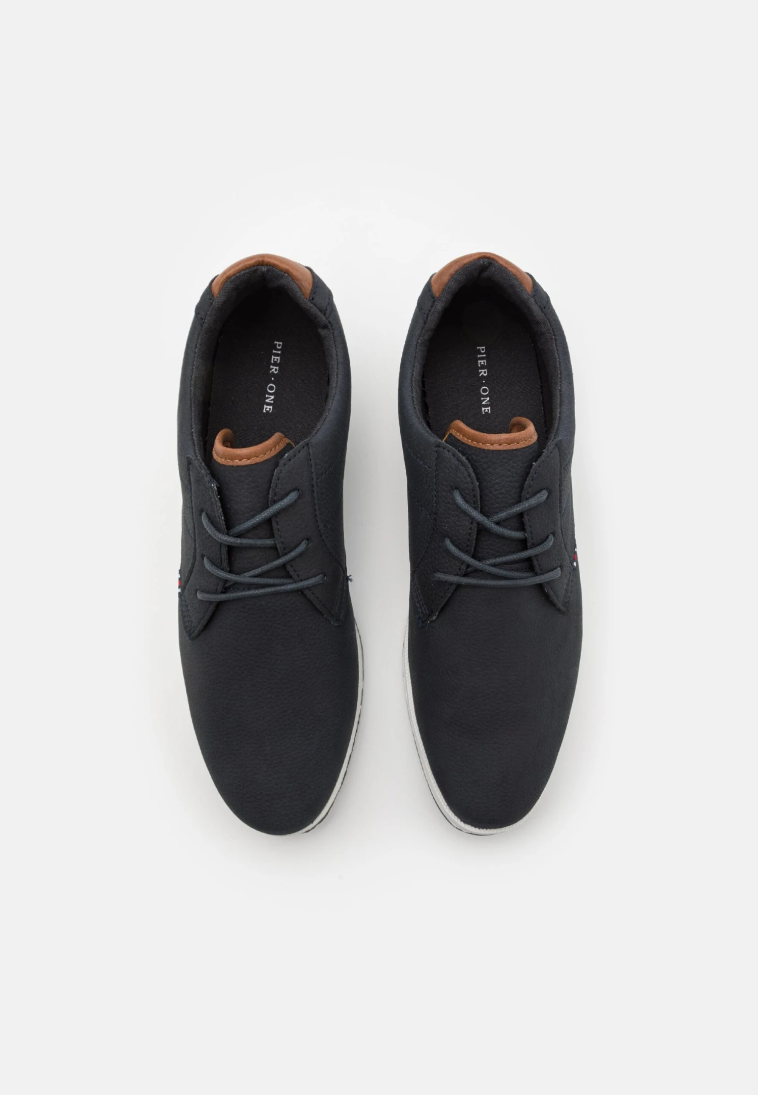 Pier One Sznurowane Obuwie Sportowe - Dark Blue/white 6 Pier One Sznurowane Obuwie Sportowe - Dark Blue/white - obrazek 4