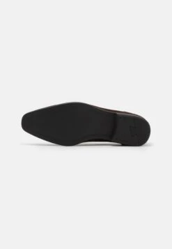 Pier One Półbuty Wsuwane - Brown -Dyskont Obuwniczy bf827cee95634217983d23fadc857426