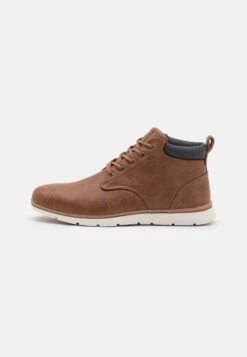 Pier One Sneakersy Wysokie - Brown