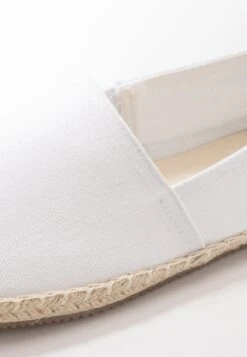 Pier One RENA ESPADRILLE UNISEX - Espadryle - White 11 Pier One RENA ESPADRILLE UNISEX - Espadryle - White -Dyskont Obuwniczy e0d22095d1484315bd44e53c8d53093e