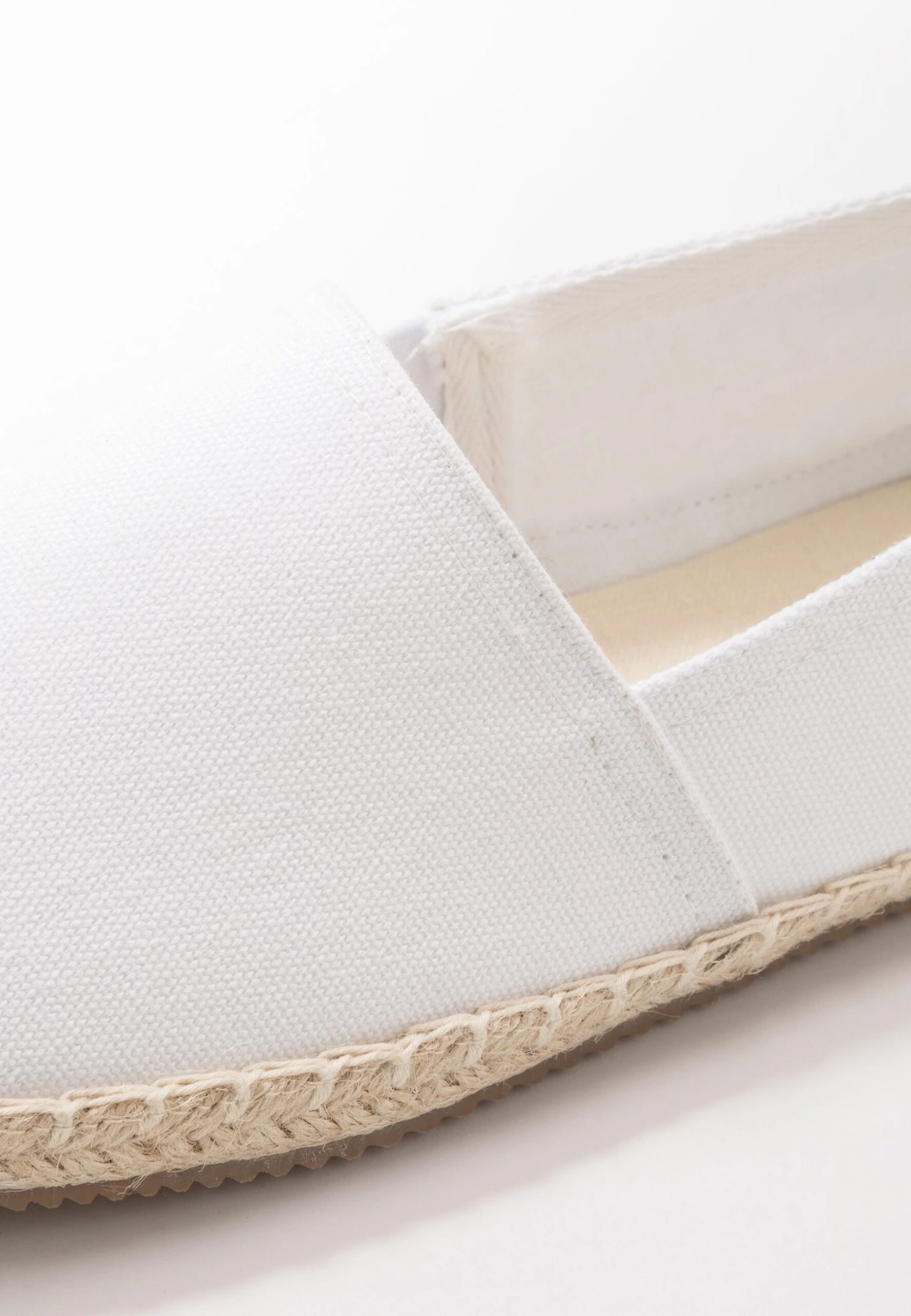 Pier One RENA ESPADRILLE UNISEX - Espadryle - White 7 Pier One RENA ESPADRILLE UNISEX - Espadryle - White - obrazek 5