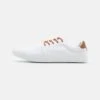 Pier One Sneakersy Niskie - White 1 Pier One Sneakersy Niskie - White -Dyskont Obuwniczy f1d82622c20144f28409bd688069d022