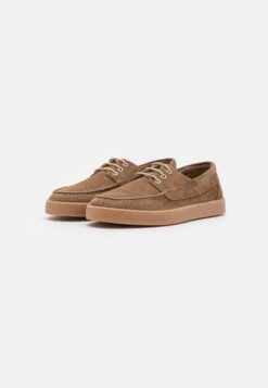 Pier One LEATHER - Sneakersy Niskie - Taupe 9 Pier One LEATHER - Sneakersy Niskie - Taupe -Dyskont Obuwniczy fbbb247211c34e67807bb511d4626852