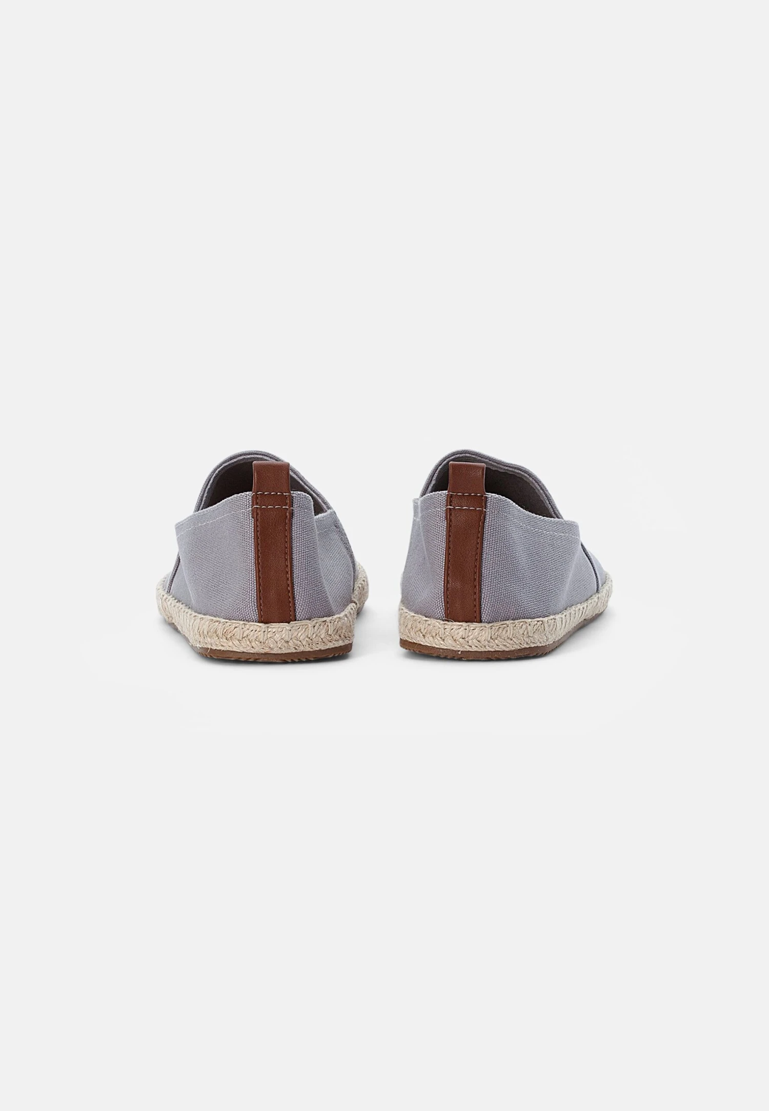 Pier One RENA ESPADRILLE UNISEX - Espadryle - Light Grey 4 Pier One RENA ESPADRILLE UNISEX - Espadryle - Light Grey - obrazek 2